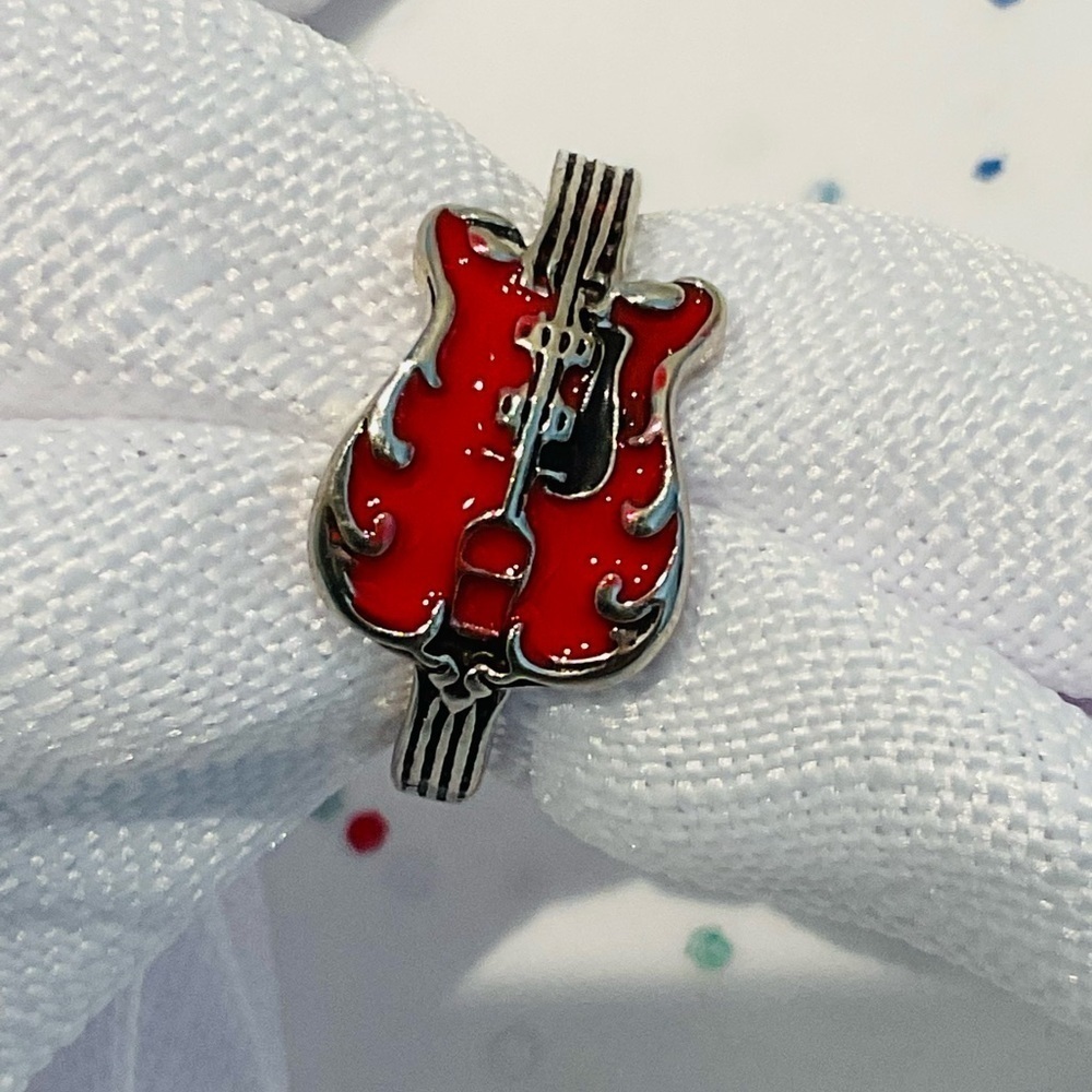 Silver & Red Guitar Design Fashionable Ring Size 7.5